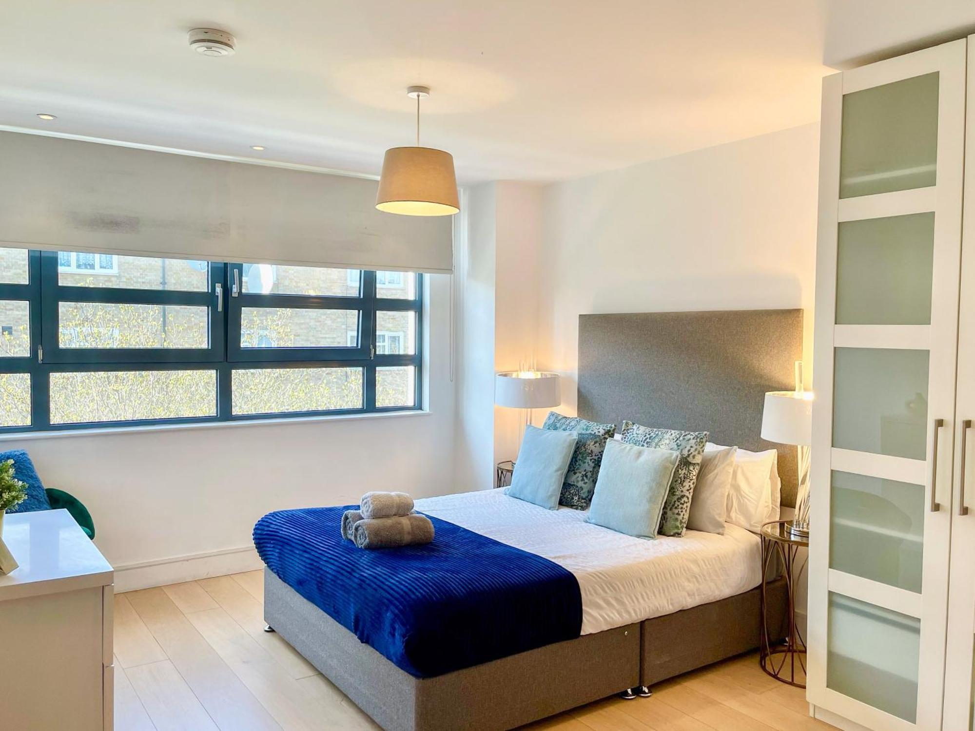 Modern & 3bedroom Flat With Pvt Balcony Steps From Regent's Park Londres
